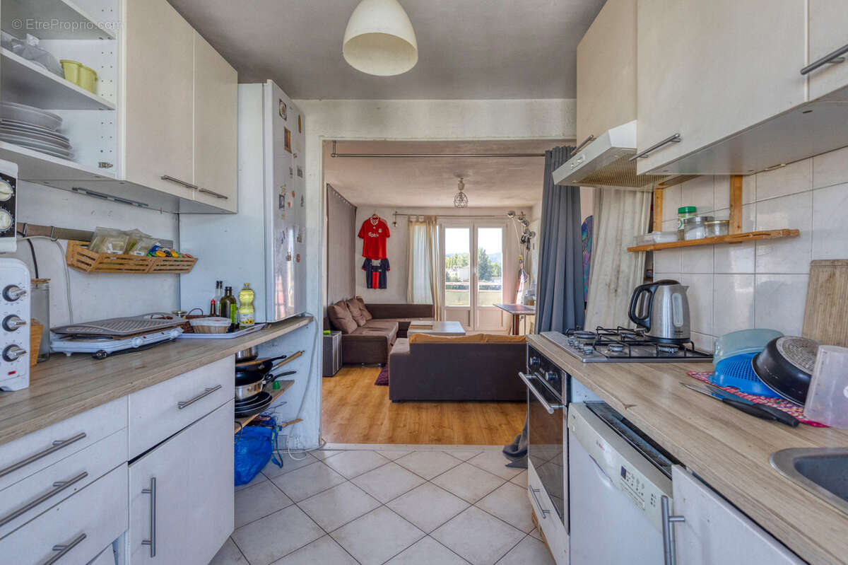 Appartement à SAINT-MARTIN-D&#039;HERES