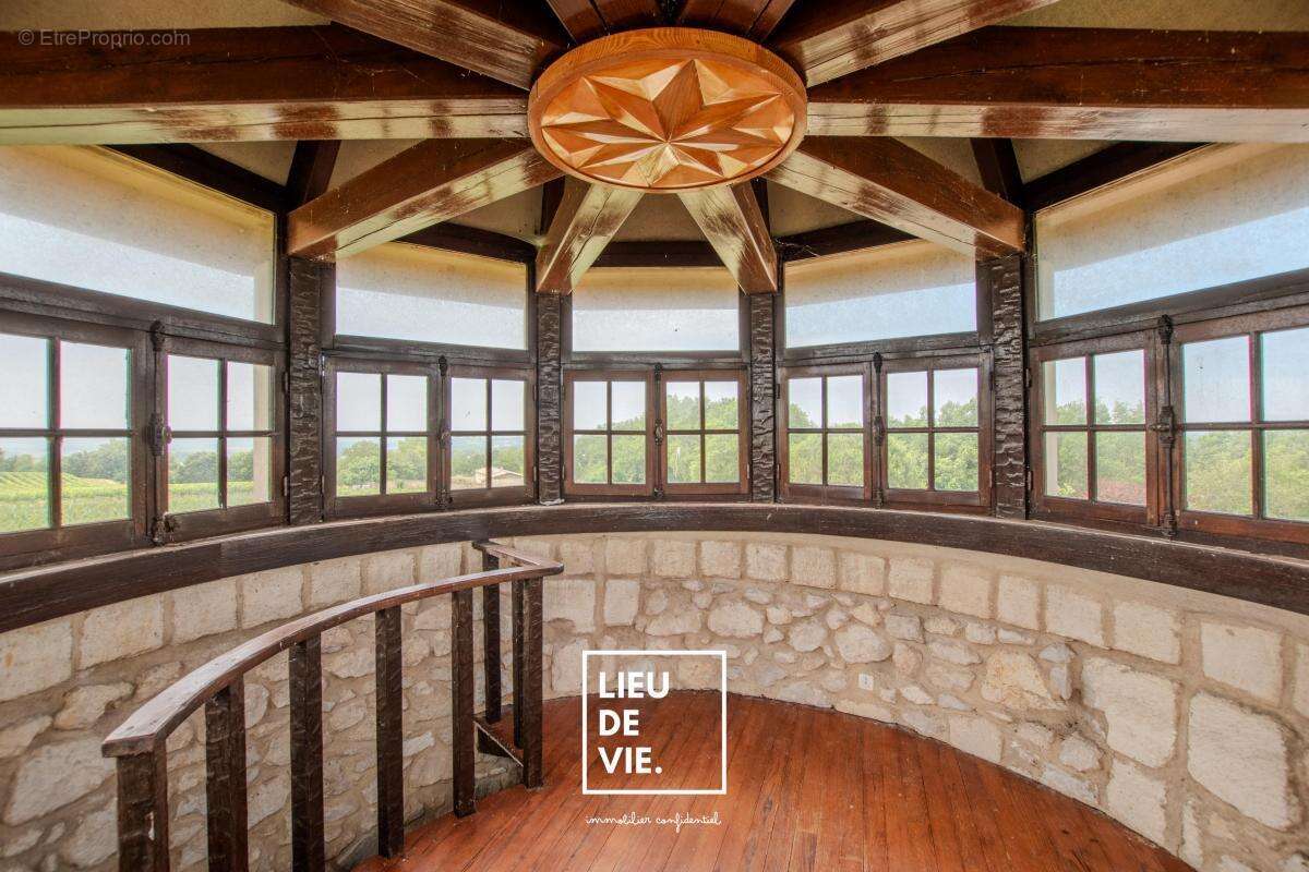 Maison à VILLEGOUGE