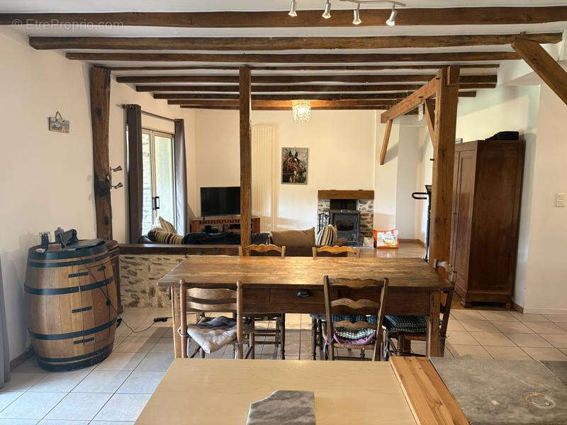 Maison à LUBERSAC