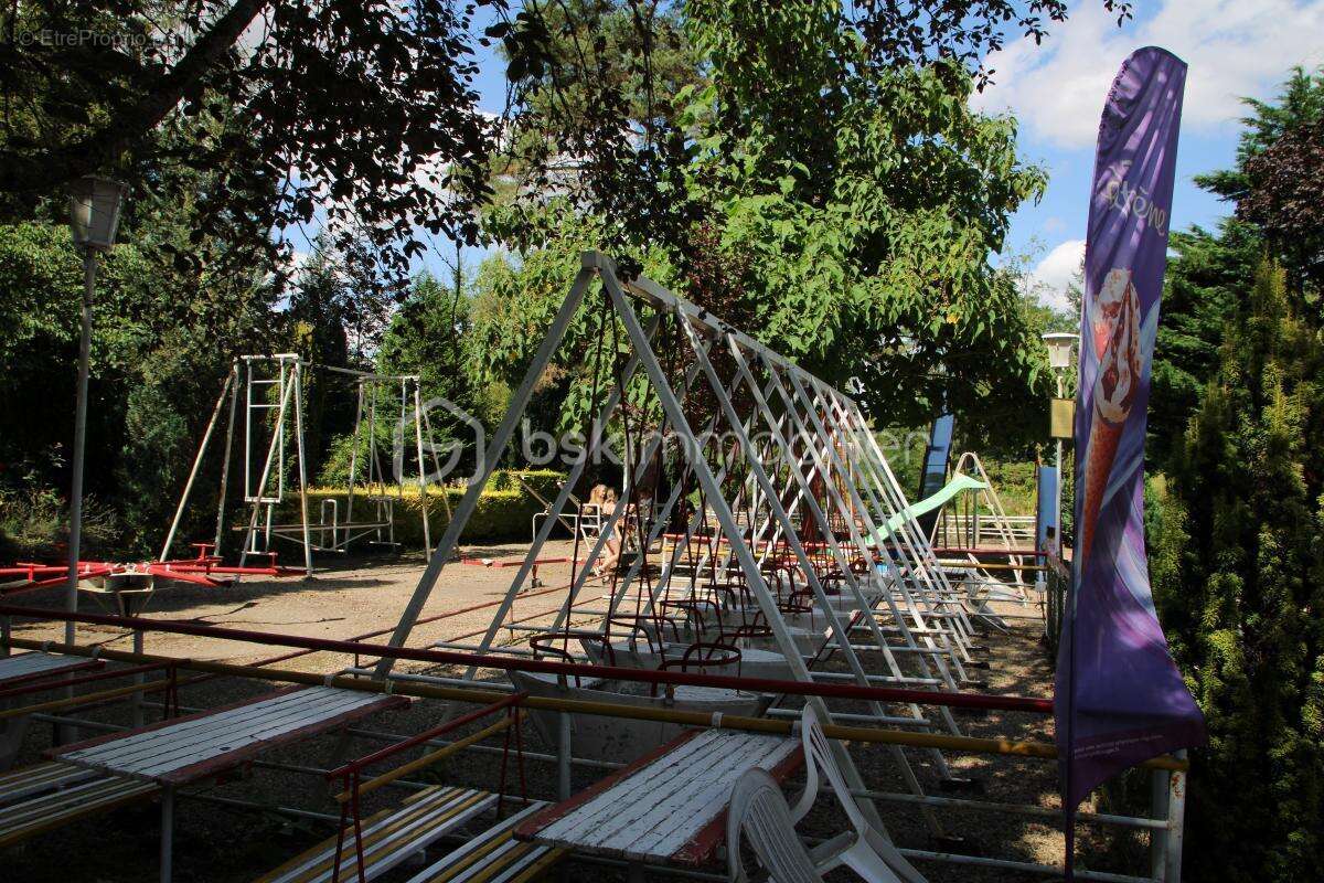 Maison à MEZIERES-SUR-OISE