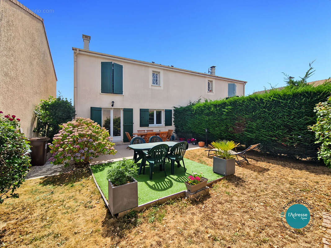 Maison à VILLABE