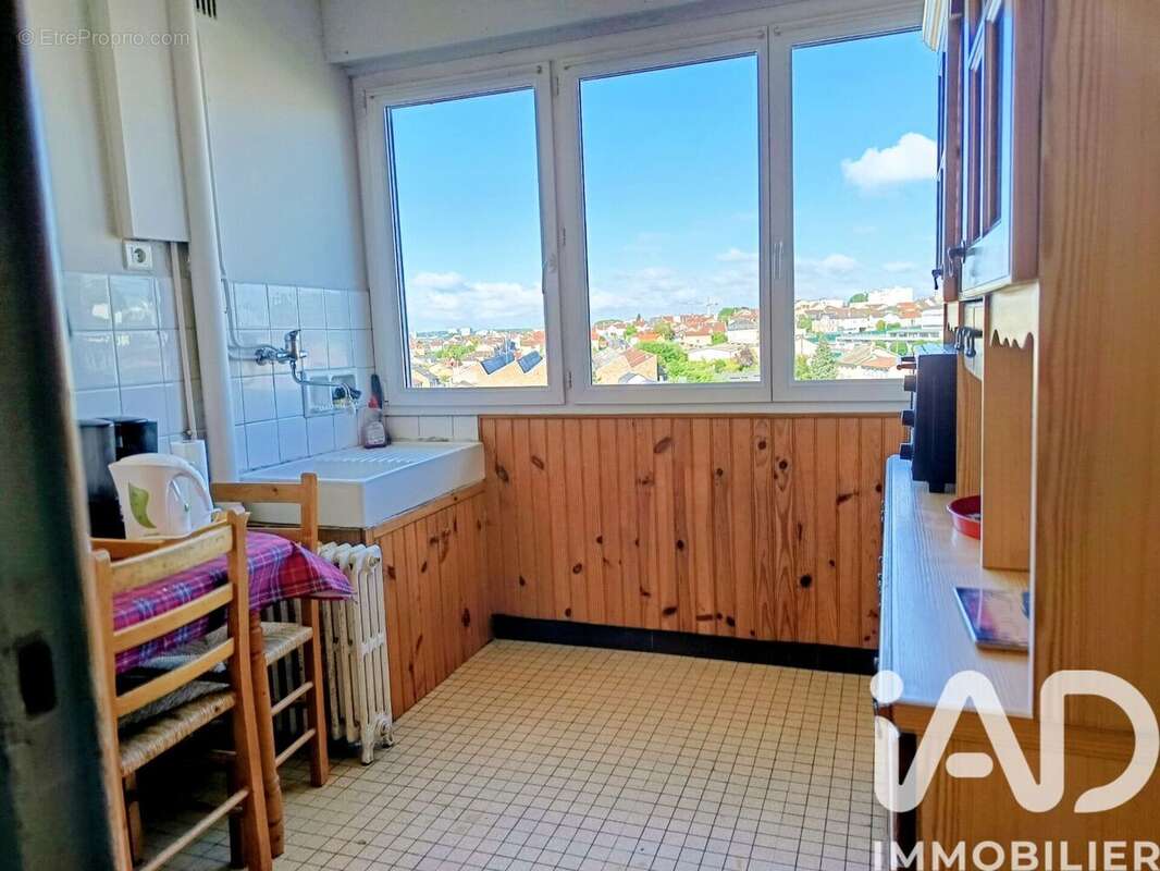Photo 9 - Appartement à LIMOGES