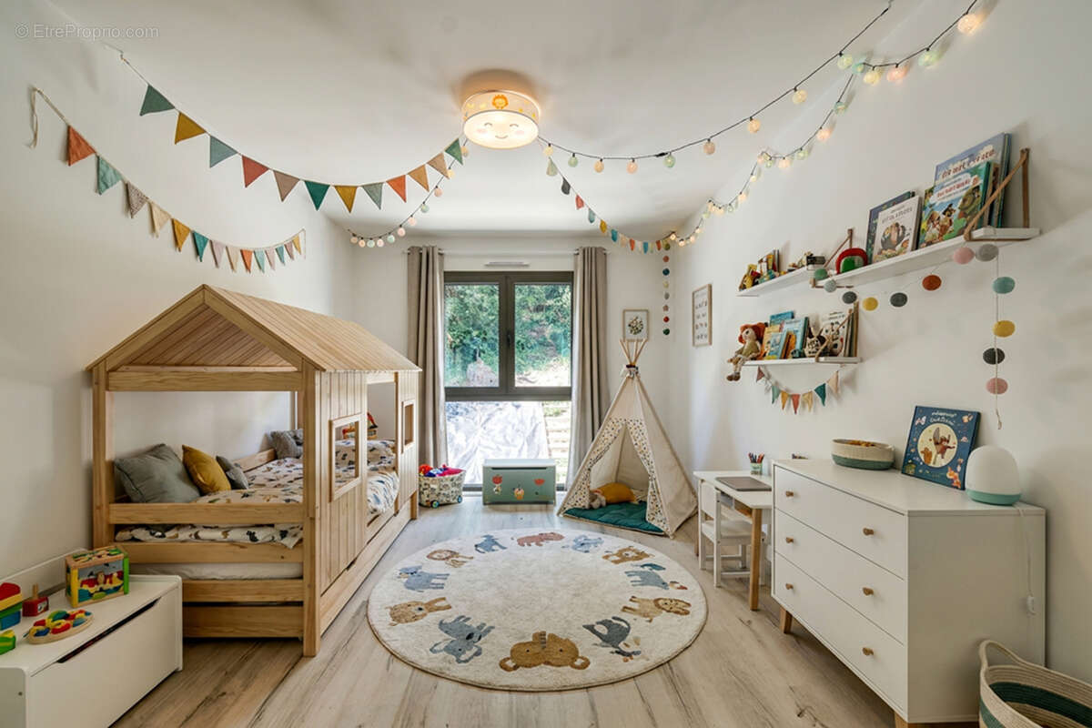 Maison à LIMOURS