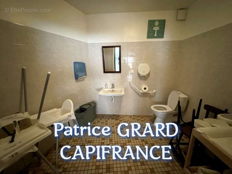 Commerce à SAINTE-MERE-EGLISE