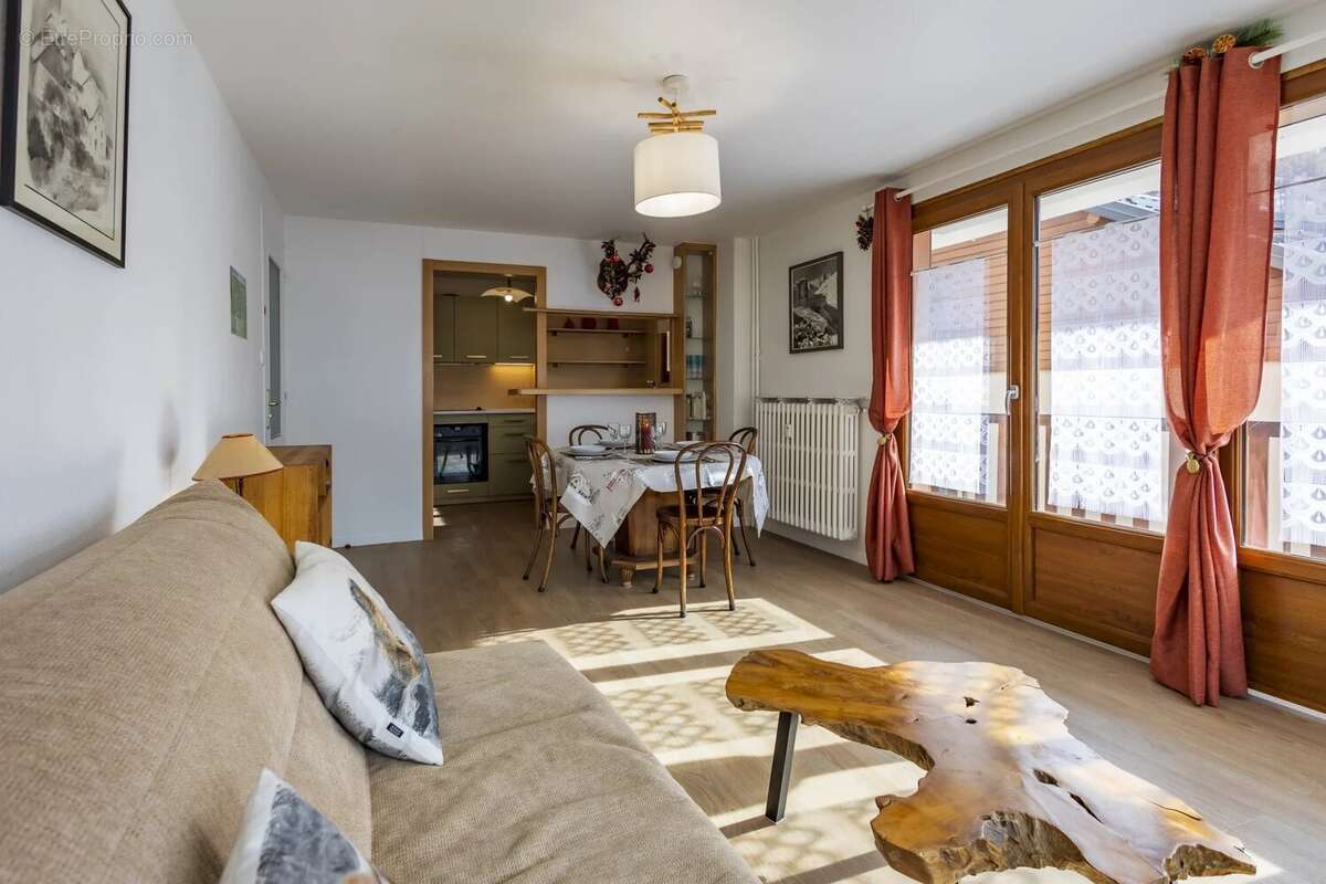 Appartement à VALLOIRE