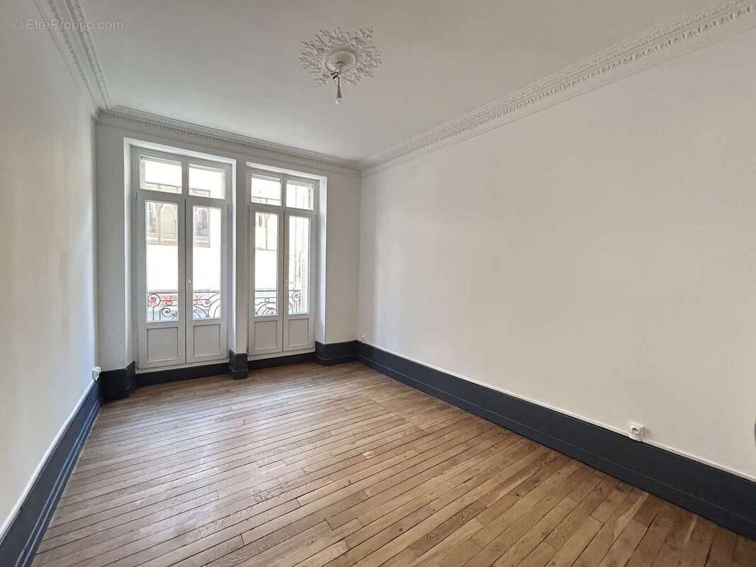 Appartement 86 m² à Dijon  - photo 6