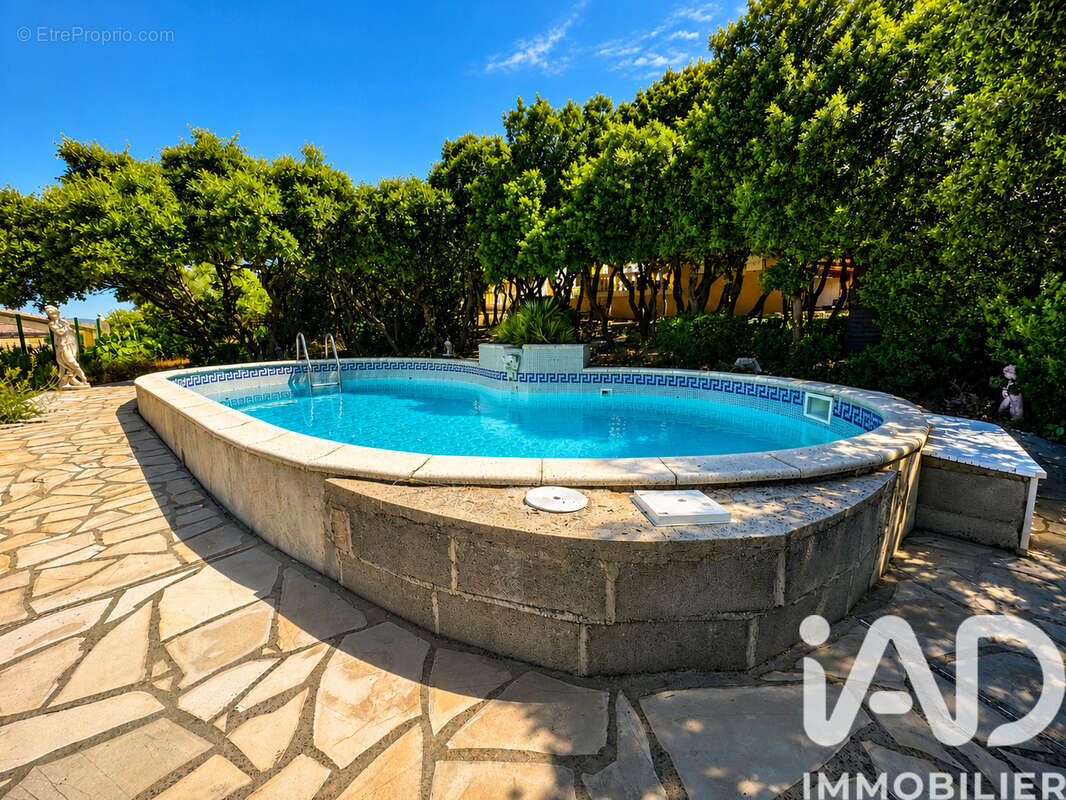 Maison 160 m² à Villeneuve-Les-Avignon  - photo 7