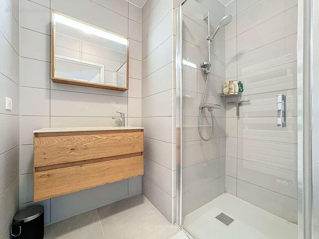 Appartement à FERNEY-VOLTAIRE