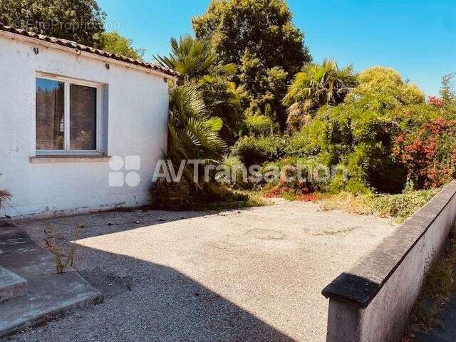 Maison 166 m² à Chateauneuf-Sur-Charente  - photo 4