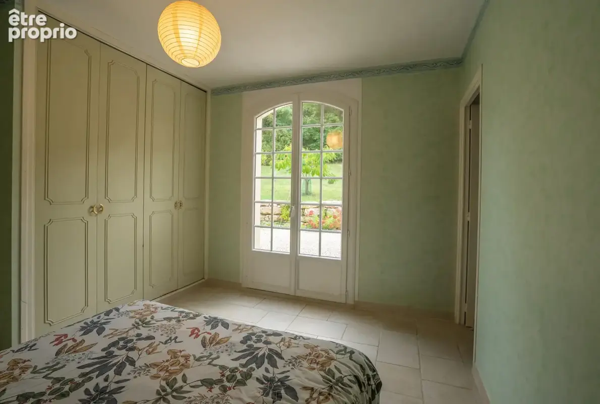 Maison contemporaine (5 chambres et un bureau), sous sol complet et terrain de 6897 m2, dans le village de Mon - photo 13