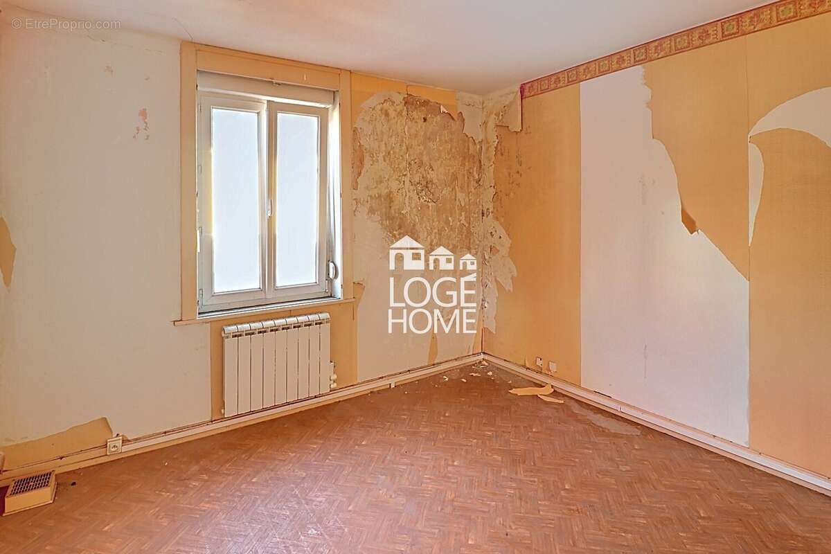 Maison à HELLEMMES-LILLE