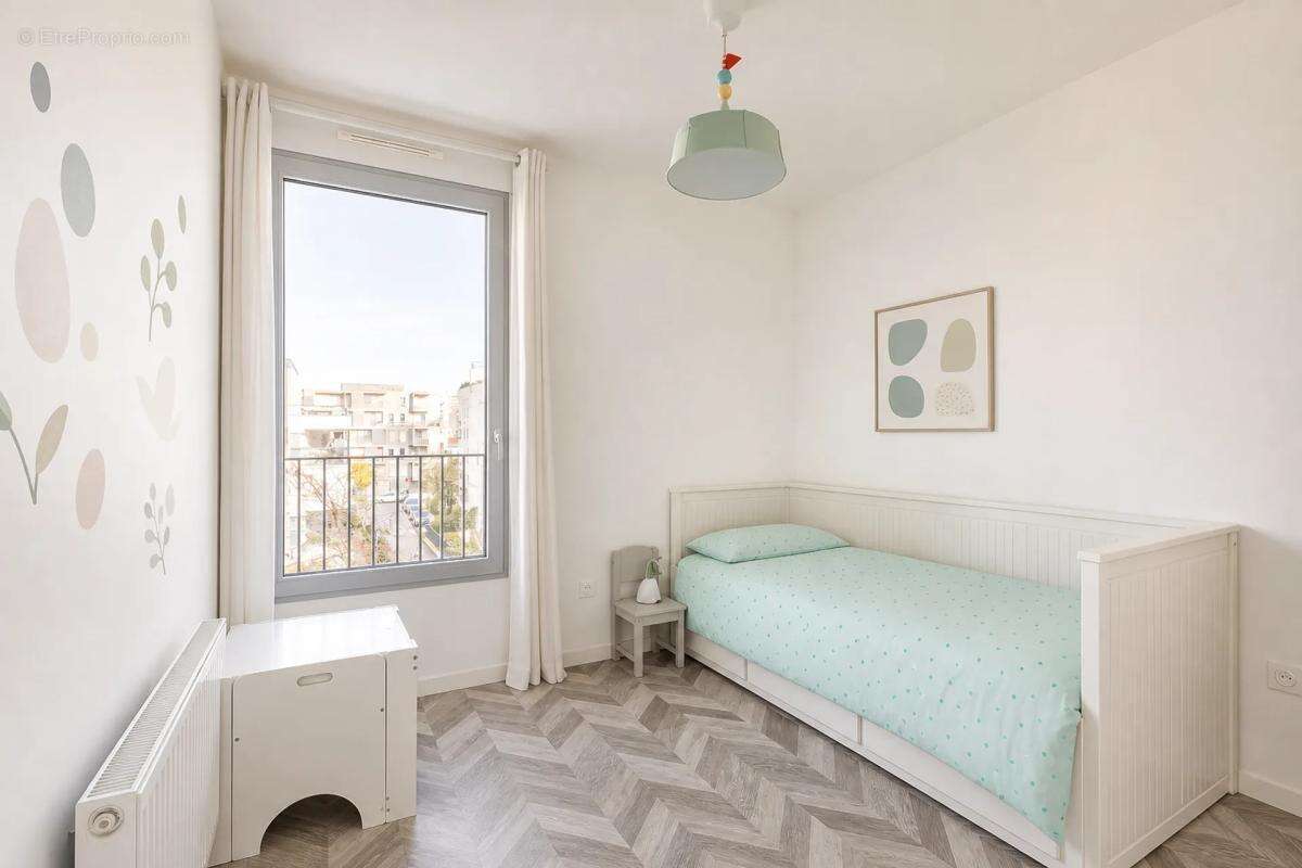 Appartement à NANTERRE
