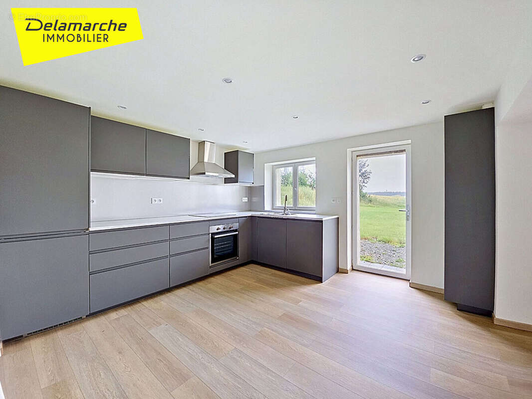 A vendre maison Cerences  5 pièces dans un endroit calme - photo 2