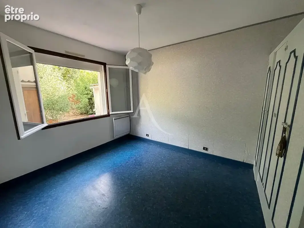 CHALLANS à proximité à pied de tous commerces ! - photo 6
