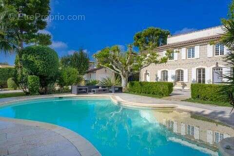 Maison à MARSEILLE