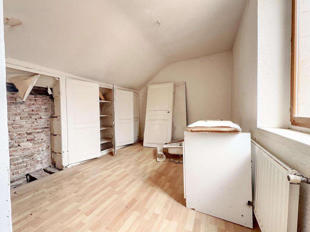 Appartement à AUXONNE