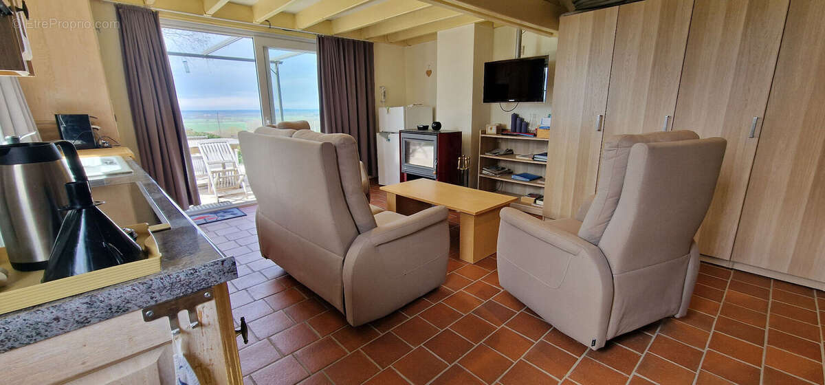 Maison à PERRIGNY-SUR-LOIRE