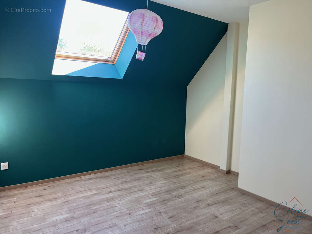 EXCLUSIF ! Situation calme pour cette maison de 2016, d'env. 116 m2 sur 4,55 ares - photo 13