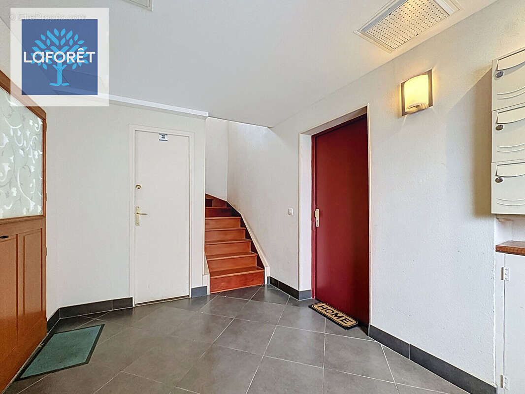 Appartement à CHAMPAGNE-SUR-OISE