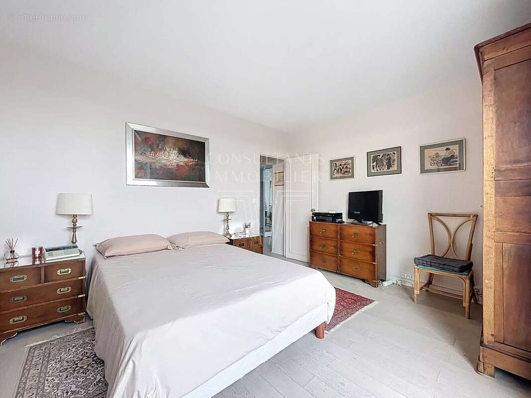 Appartement à BOULOGNE-BILLANCOURT