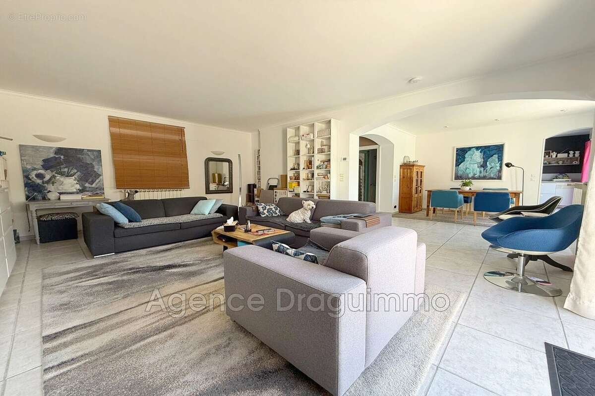 Maison 127 m² à Draguignan  - photo 5