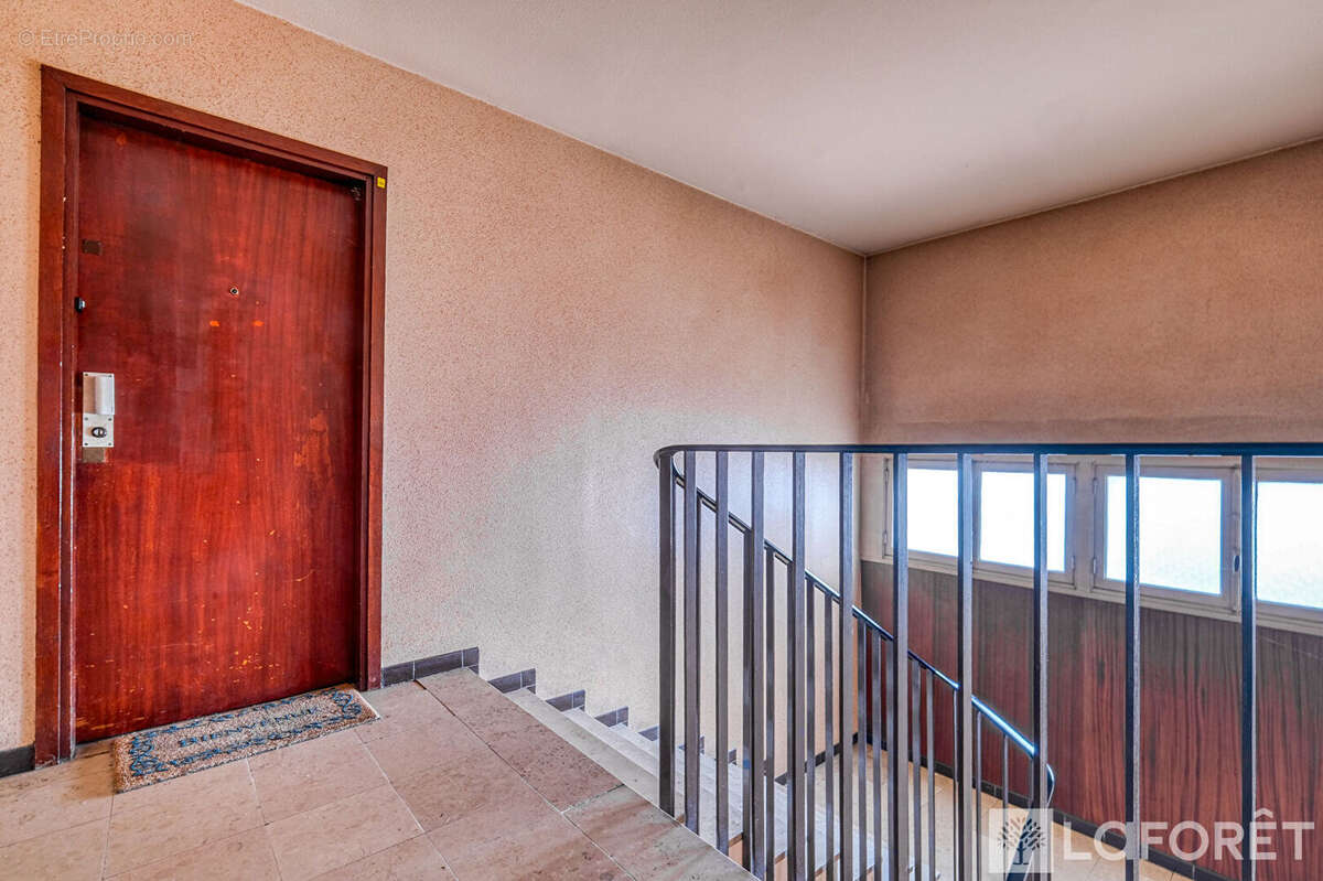 Appartement à LIVRY-GARGAN