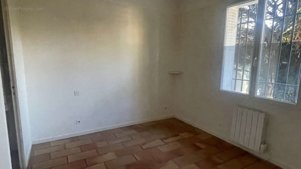 Appartement à MARSEILLE-12E