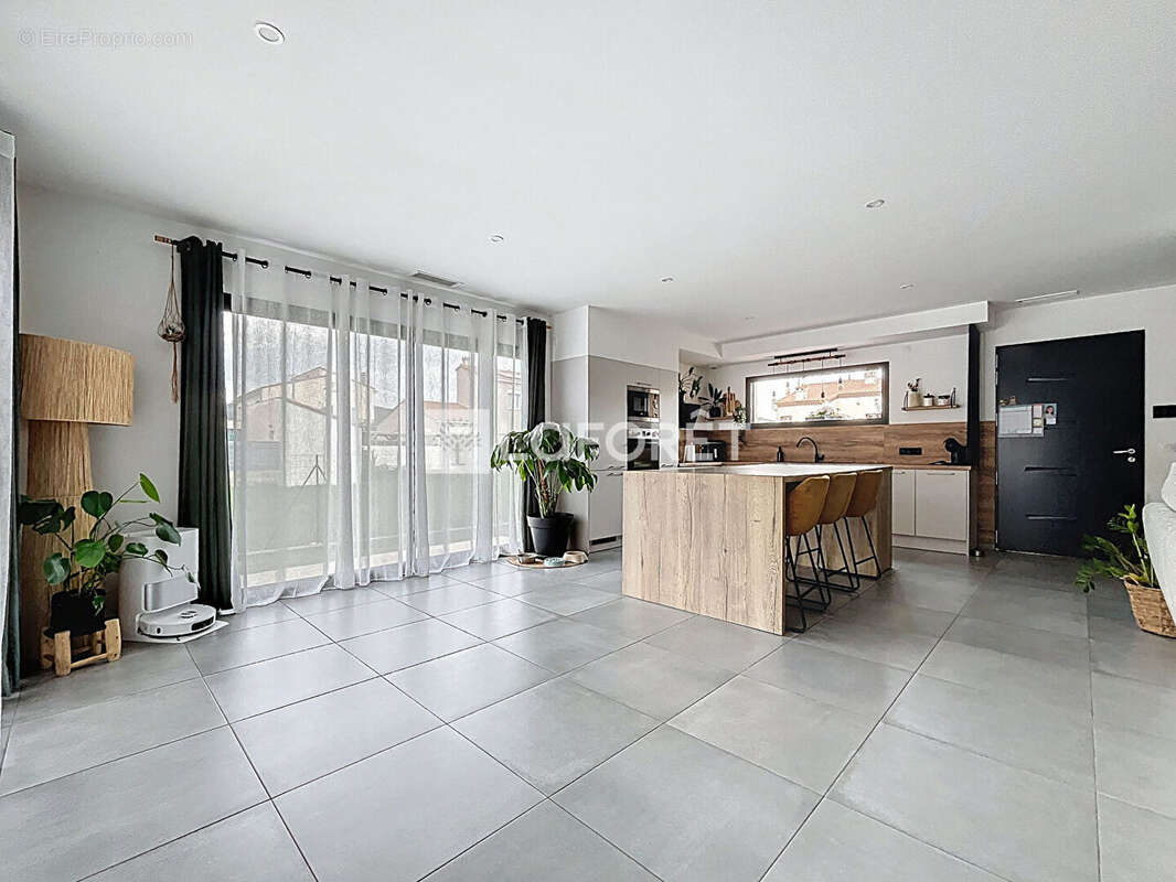 Maison à BOULETERNERE