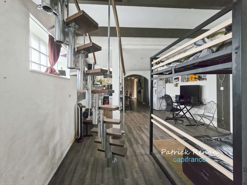 Maison à FONTENAY-LE-FLEURY