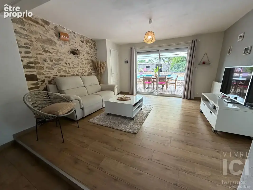 Longère en pierre de 153 M² habitable avec piscine- 4chambres parcelle 506 M² - photo 6