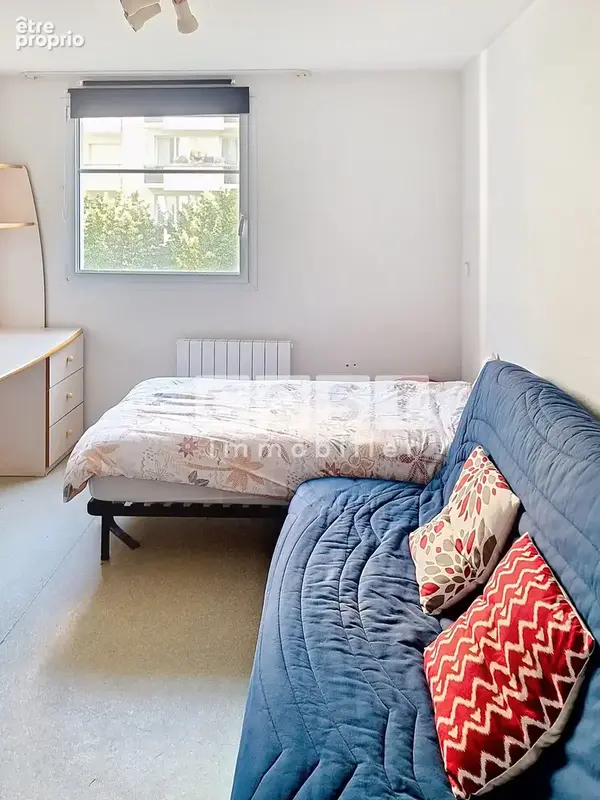 Appartement 1 pièce 19 m² à vendre à Courbevoie (92400) - photo 1
