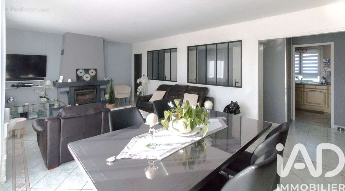 Photo 3 - Maison à MOUSSY-LE-NEUF