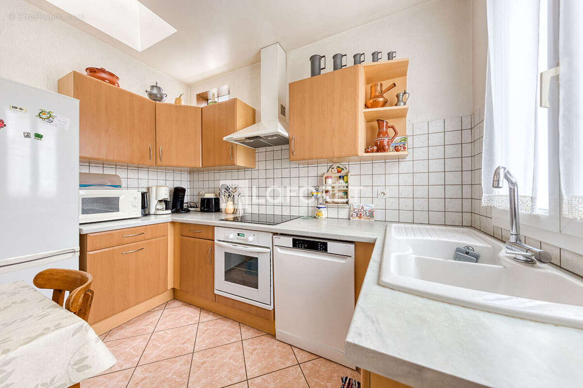 Maison à OZOIR-LA-FERRIERE