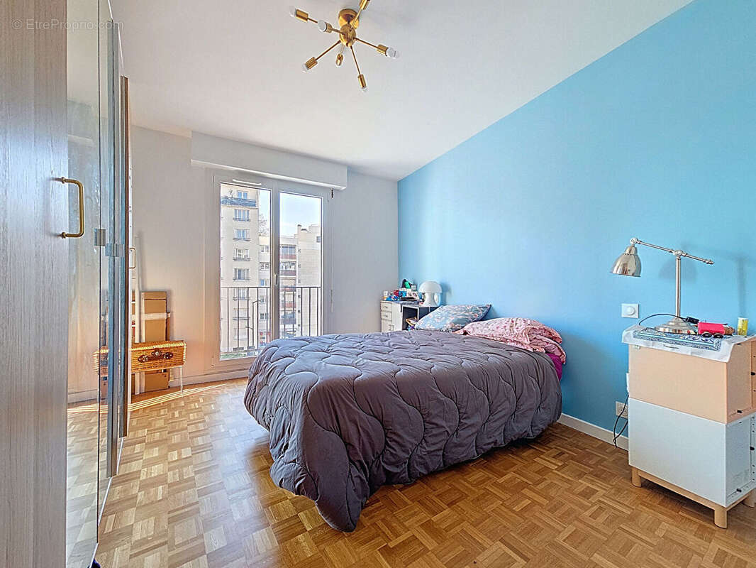 Appartement à BOURG-LA-REINE