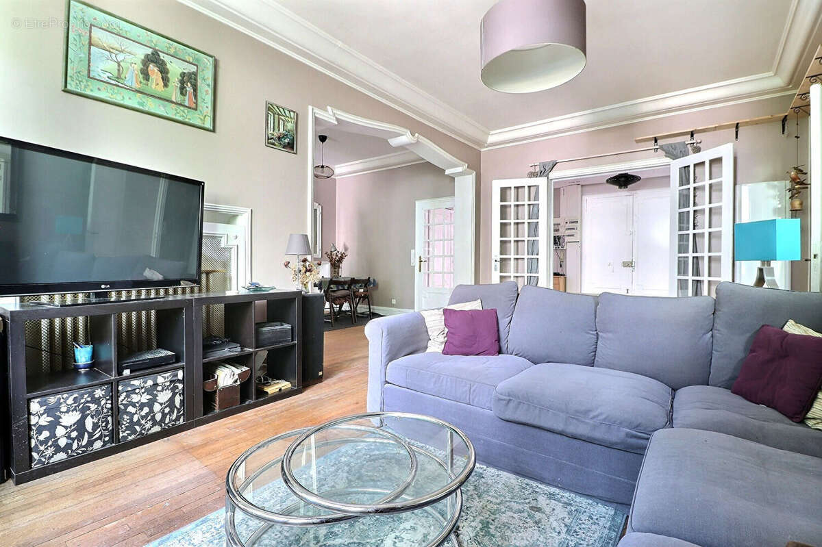 Appartement à AUBERVILLIERS