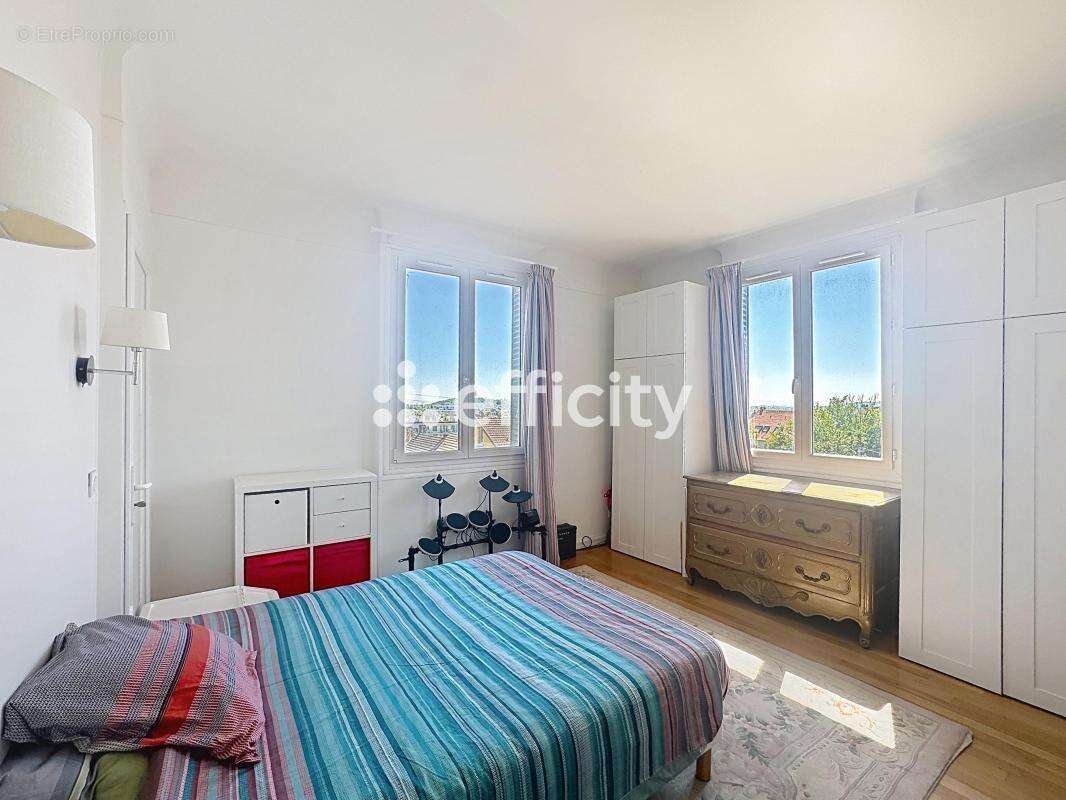 Maison 306 m² à Palaiseau  - photo 7
