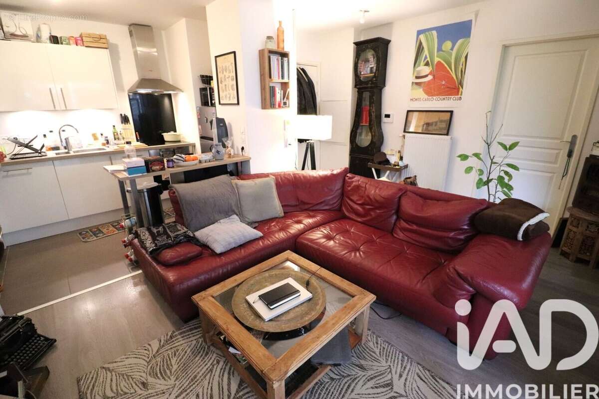 Appartement 41 m² à Avon  - photo 2