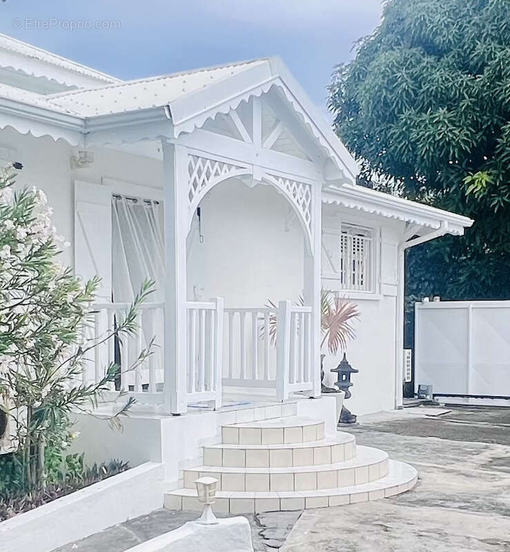 Maison à SAINT-FRANCOIS