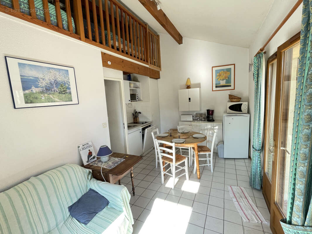 Maison à LACANAU