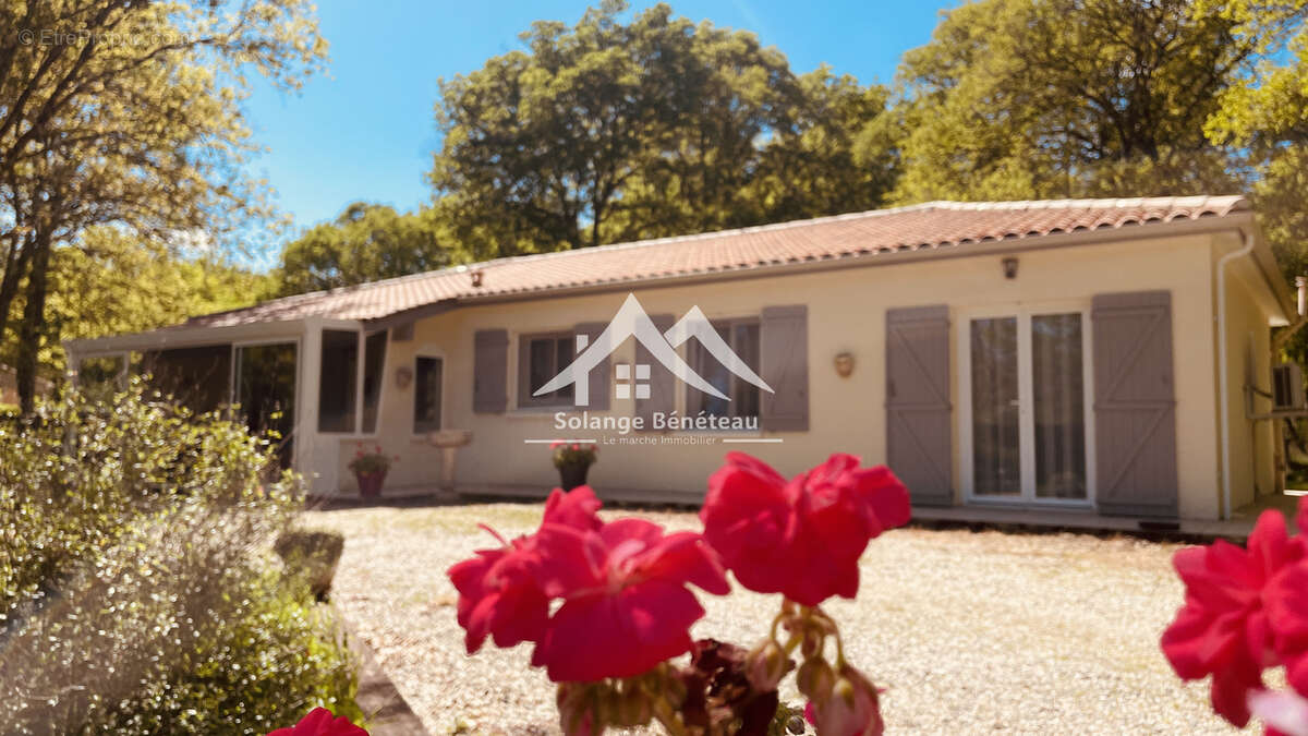Maison à BEAUZIAC