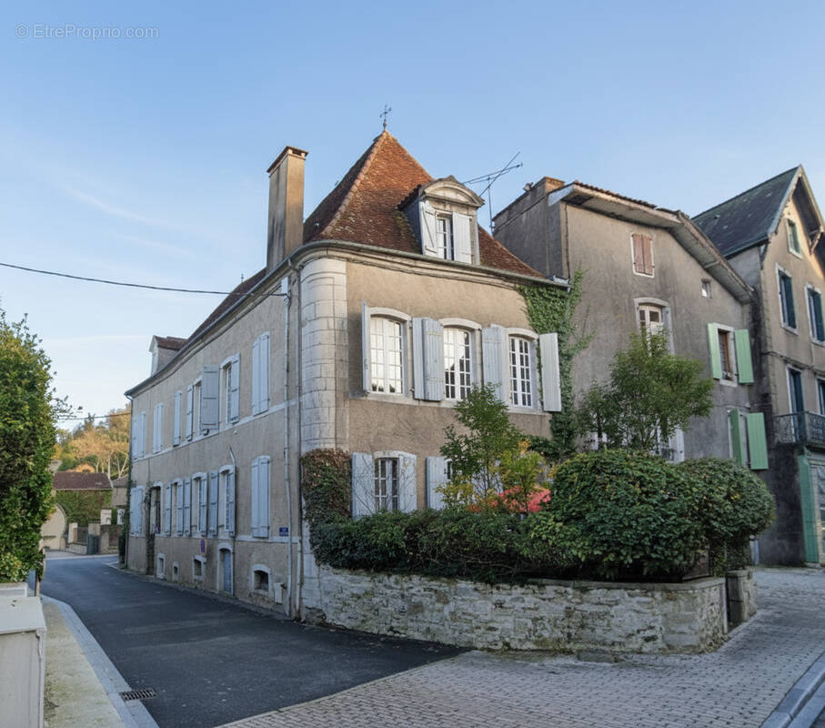 Maison à SALIES-DE-BEARN