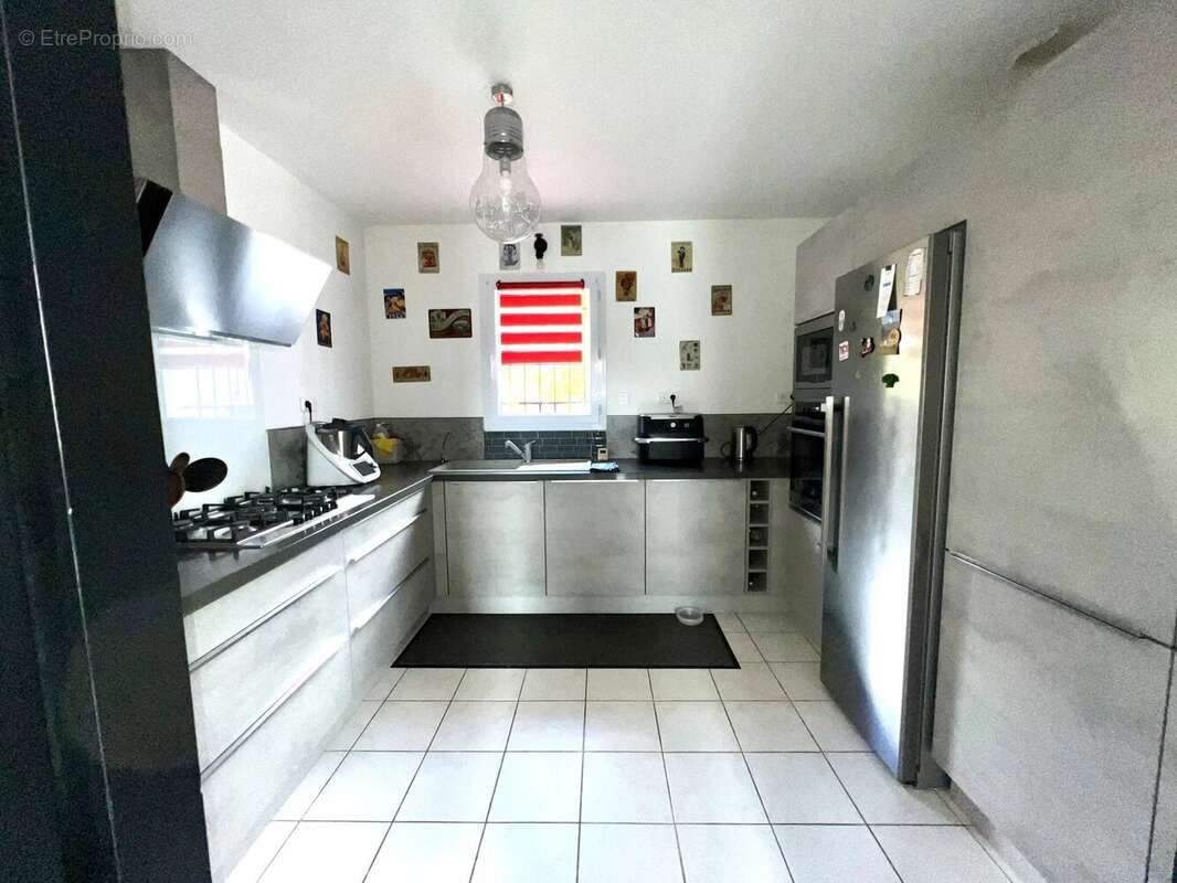 Maison à SAINT-MAXIMIN-LA-SAINTE-BAUME