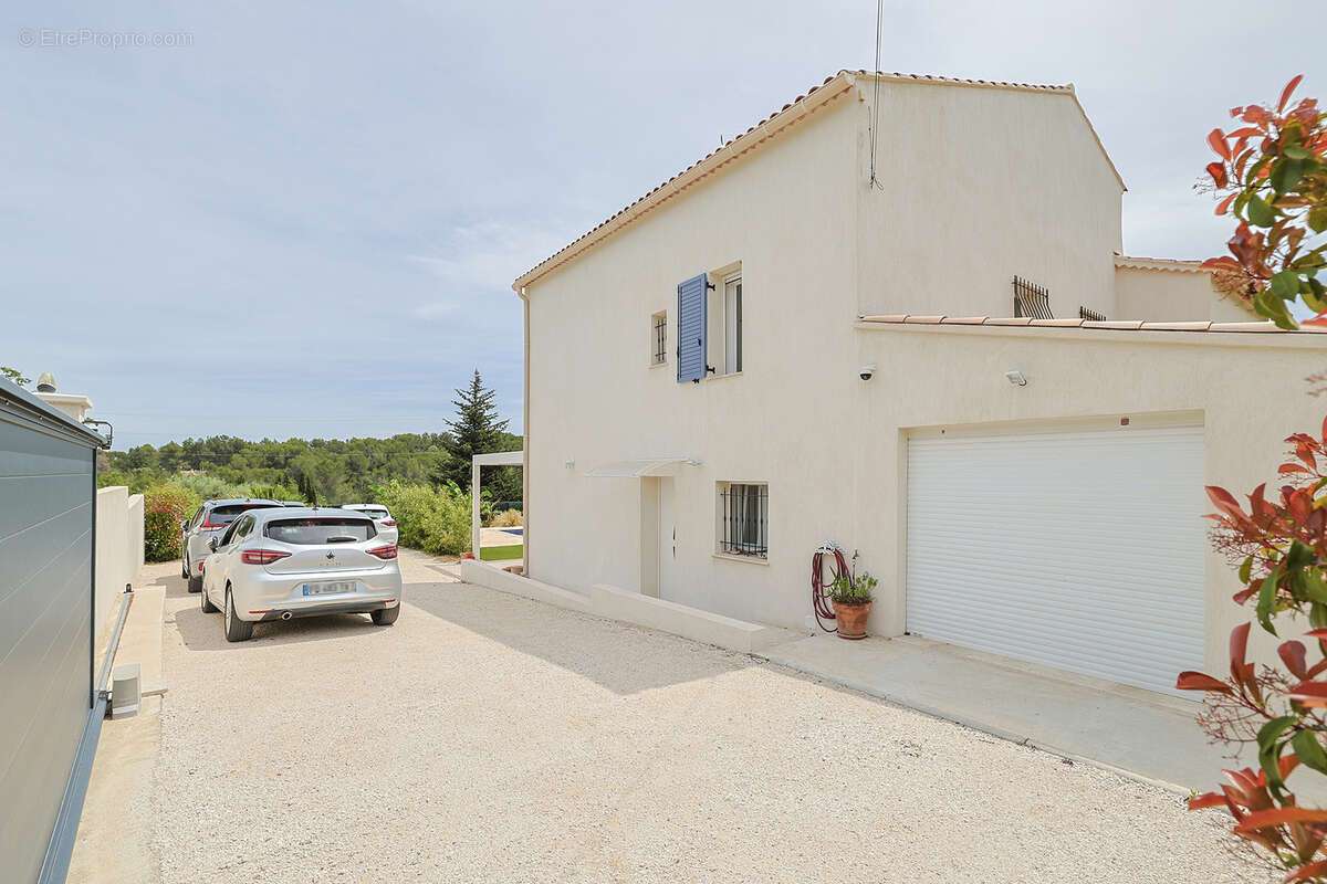 Maison à LA FARLEDE