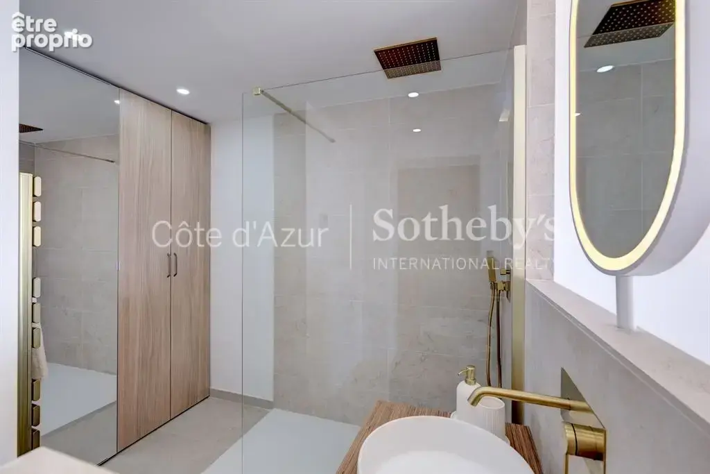 Cannes Californie, appartement rénové avec terrasse plein sud et vue panoramique sur la mer - photo 14