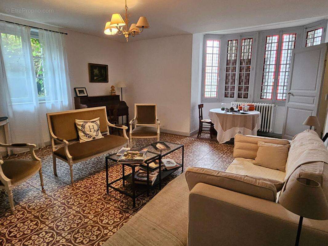 348 0000, baisse de prix, maison de maître, mirebeau-sur-beze - photo 5