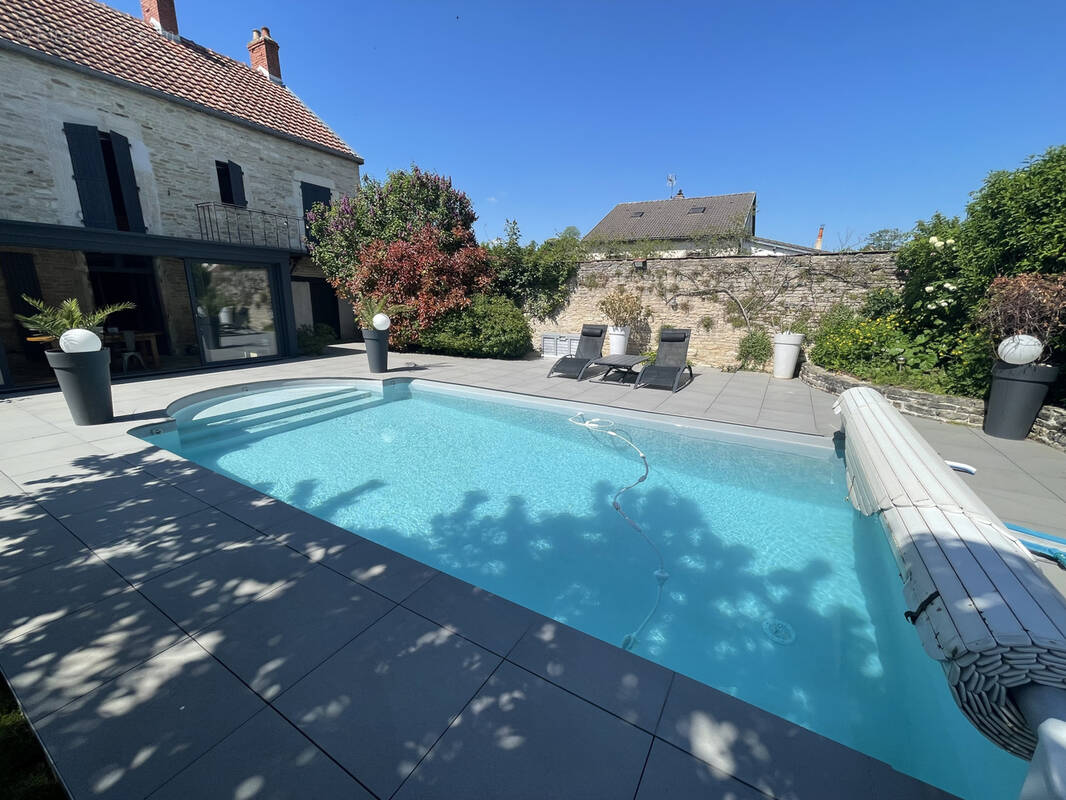 Maison à SAVIGNY-LE-SEC