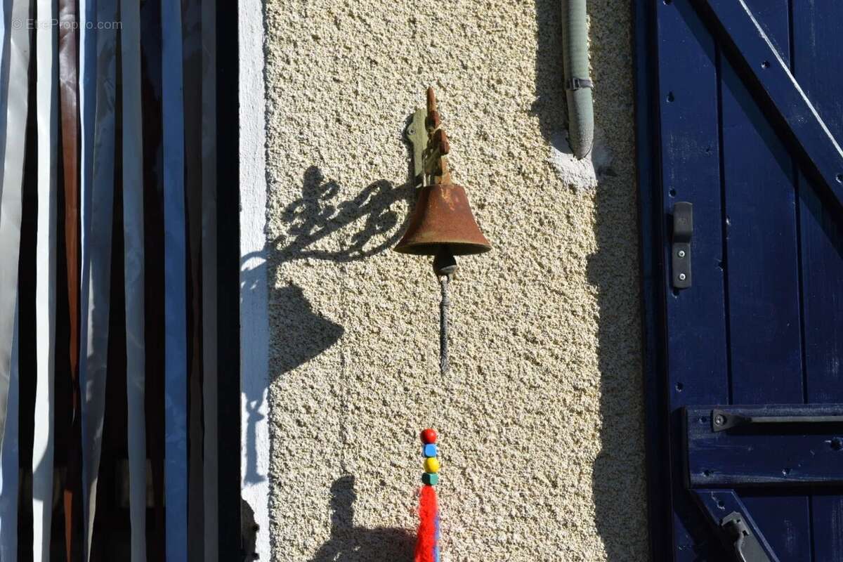 Maison à CHARRIN