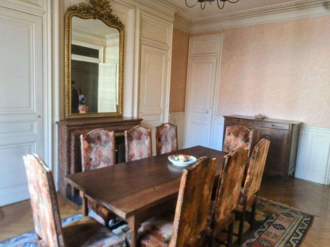 Appartement à LYON-6E