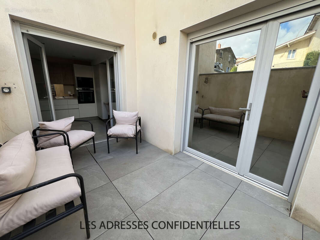 Appartement à SOUCIEU-EN-JARREST