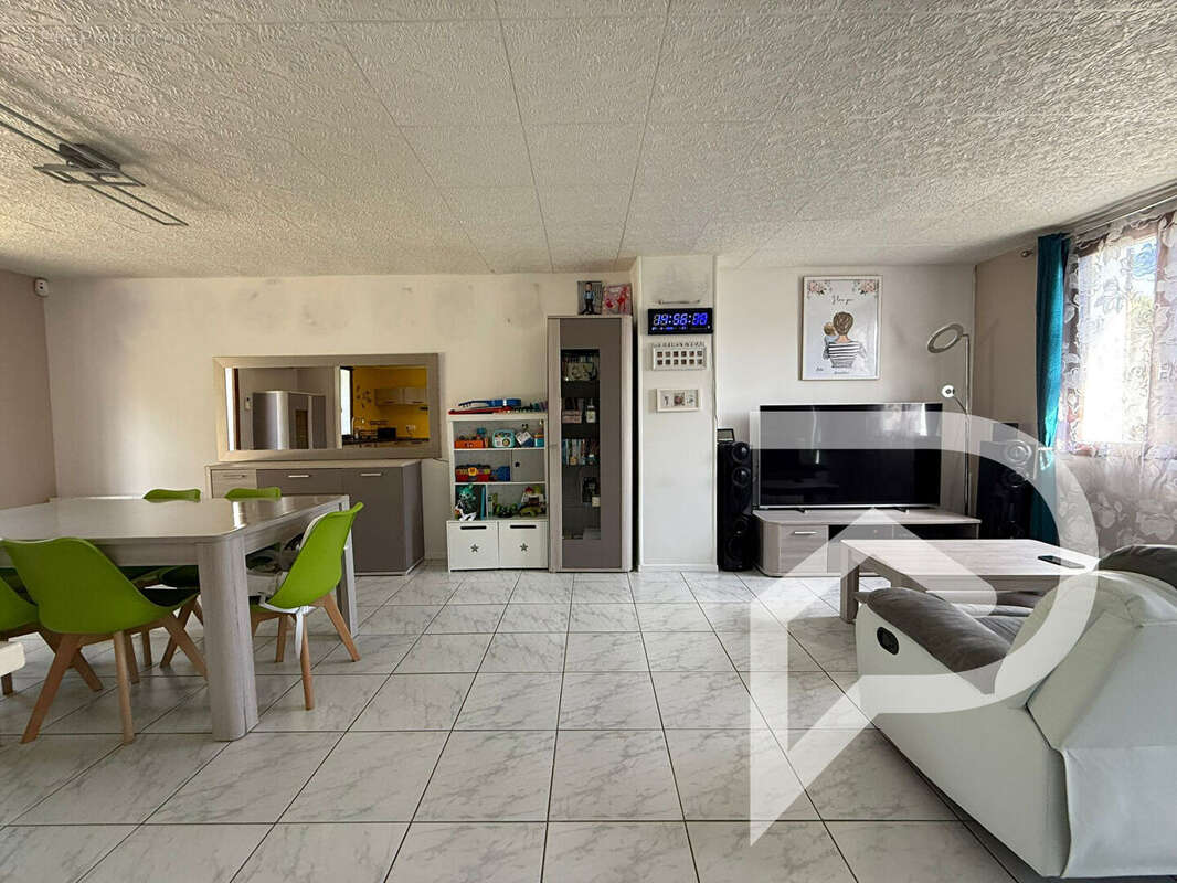 Maison à SAINT-JUST-EN-CHAUSSEE